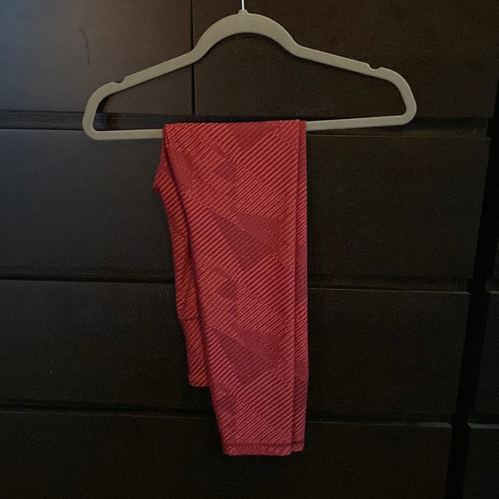 GapFit 7/8 length high waisted leggings